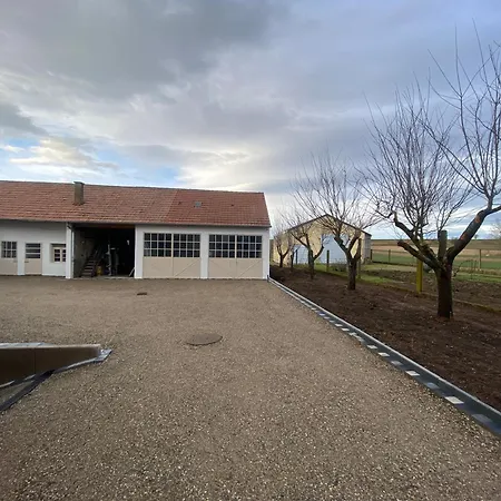 De La Chapelle-le Houx * Innenheim