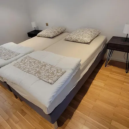 De La Chapelle-le Houx Innenheim