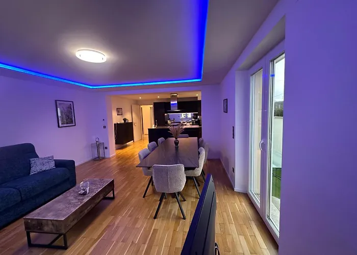 De La Chapelle-le Houx Appartement
